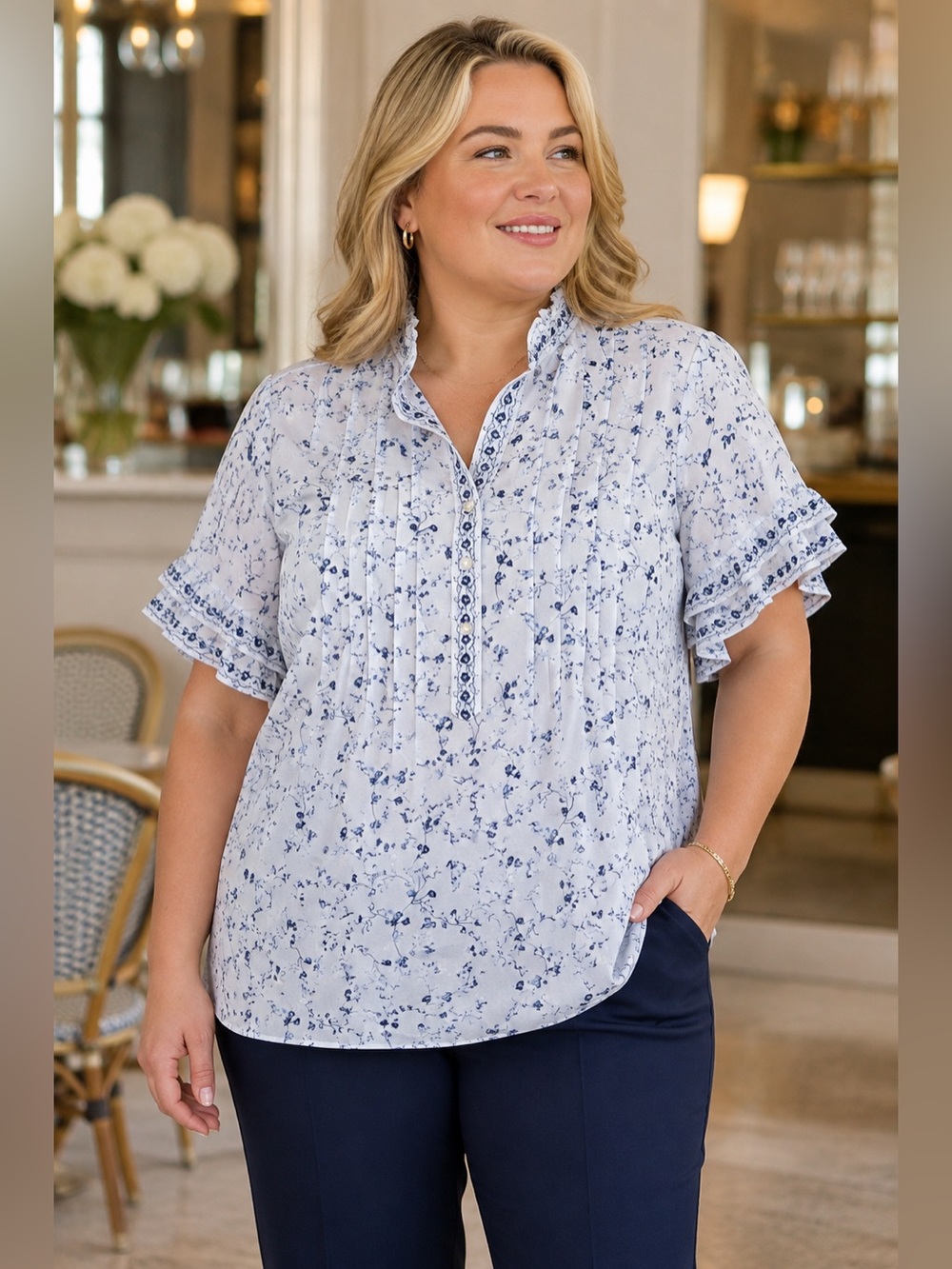 Max Studio London Blue White Floral Ruffle Blouse Plus Size 1X